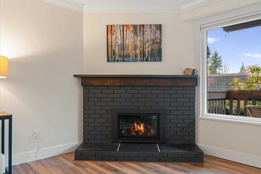 1019 Old Lillooet Road North Vancouver, BC - 6