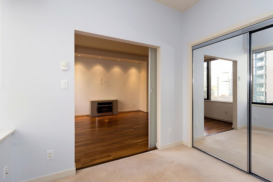 615 1333 W Georgia Street Vancouver, BC - 18