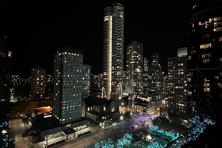 2005 1050 Burrard Street Vancouver, BC - 22