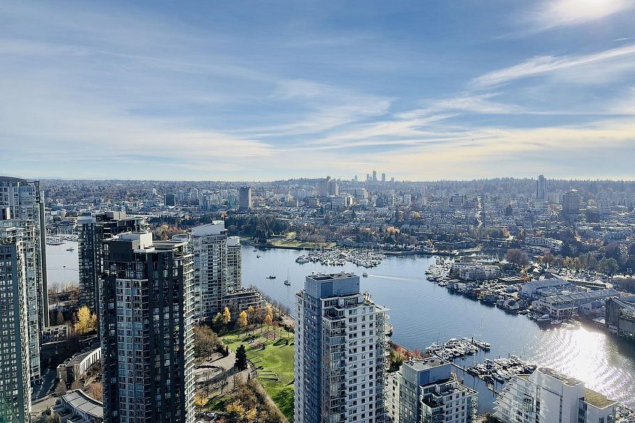 4510 1480 Howe Street Vancouver, BC - 24