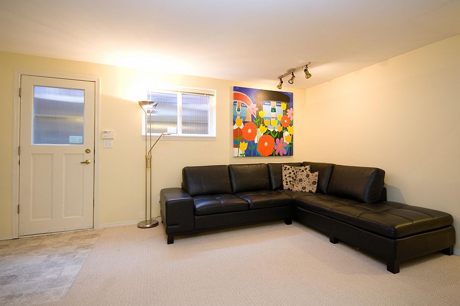 3716 W 30th Avenue Vancouver, BC - 12