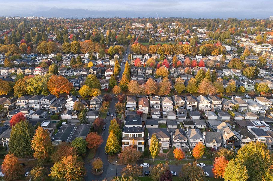 2 1595 W 66th Avenue Vancouver, BC - 35