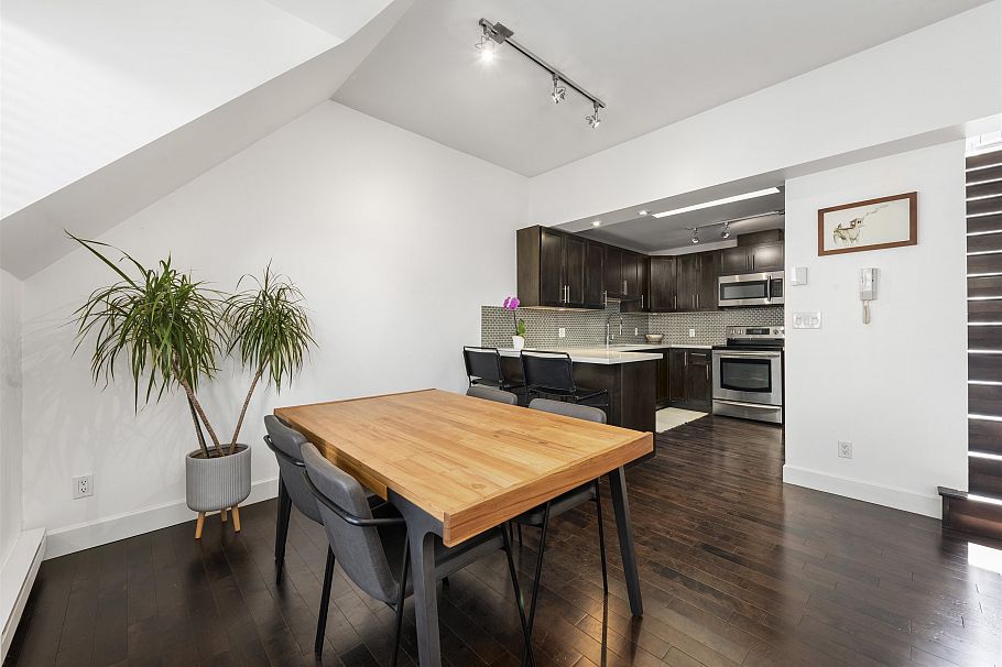 1858 W 1st Avenue Vancouver, BC - 10