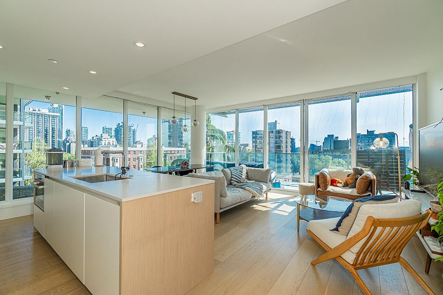 905 1365 Davie Street Vancouver, BC - 31