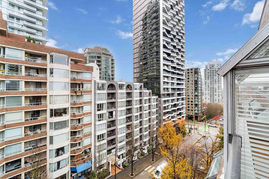 808 1333 Hornby Street Vancouver, BC - 29