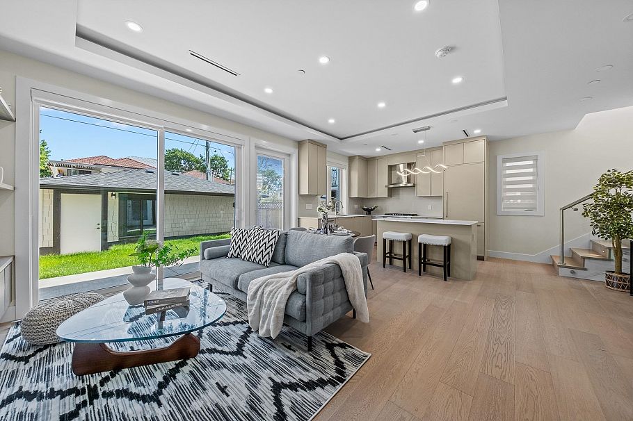 2 4650 Gothard Street Vancouver, BC - 11