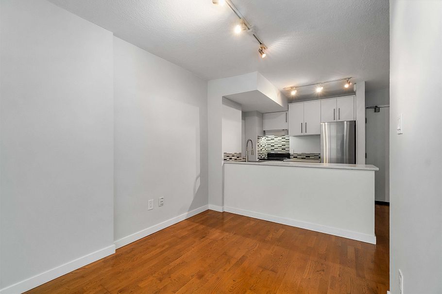 808 1333 Hornby Street Vancouver, BC - 6