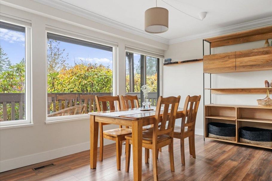 1019 Old Lillooet Road North Vancouver, BC - 11