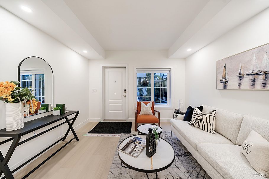 105 918 W 32nd Avenue Vancouver, BC - 23