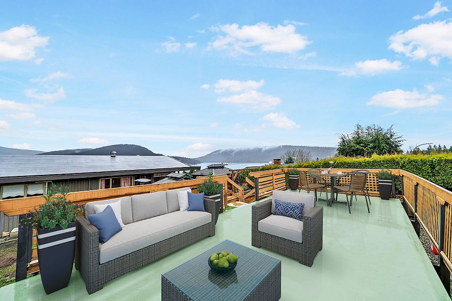 645 Baycrest Drive North Vancouver, BC - 19