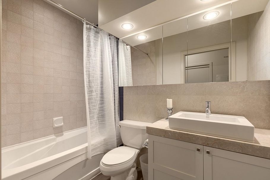 913 1333 W Georgia Street Vancouver, BC - 16