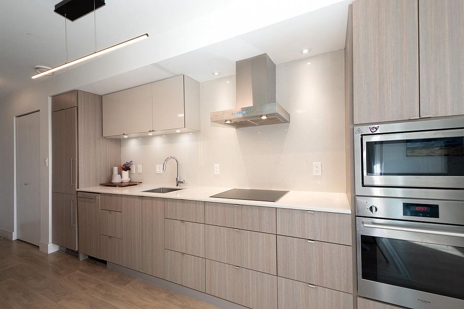 208 1788 Columbia Street Vancouver, BC - 12