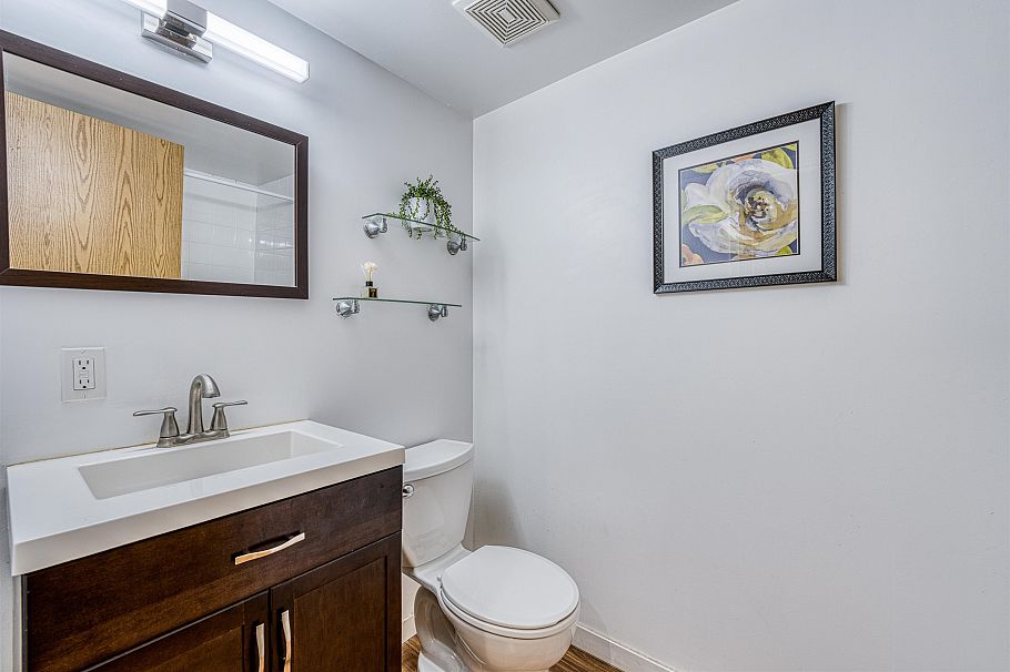 308 3688 Inverness Street Vancouver, BC - 9