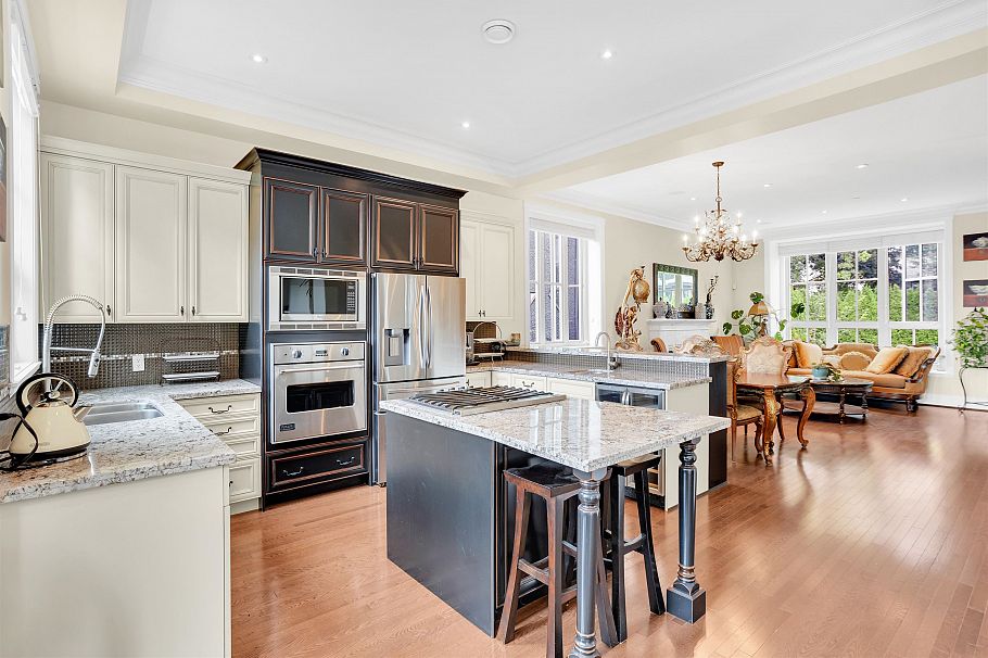 4038 W 33rd Avenue Vancouver, BC - 13