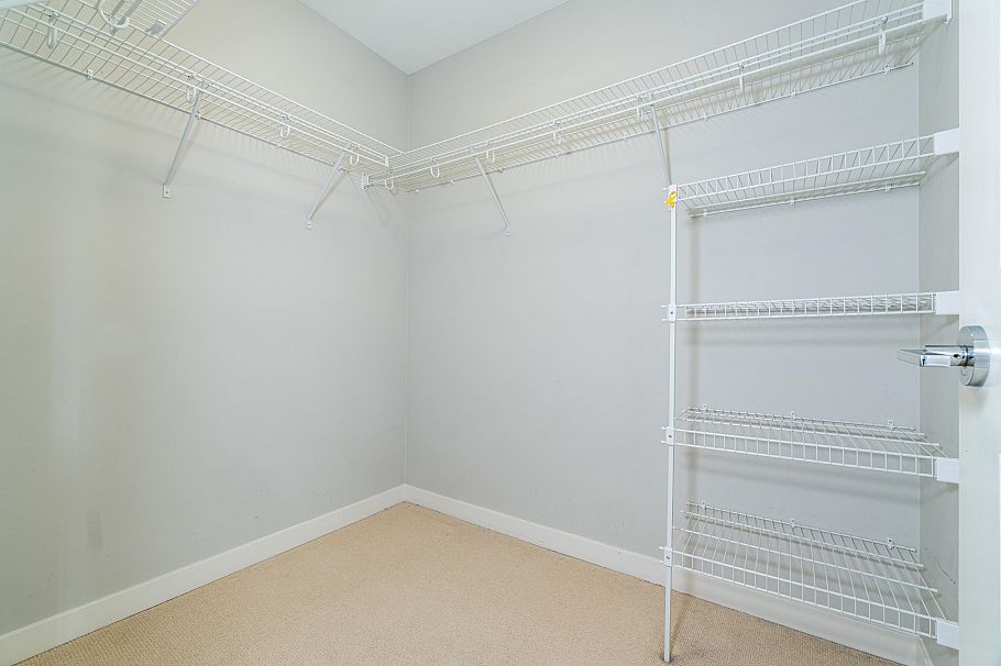 212 5638 Birney Avenue Vancouver, BC - 9