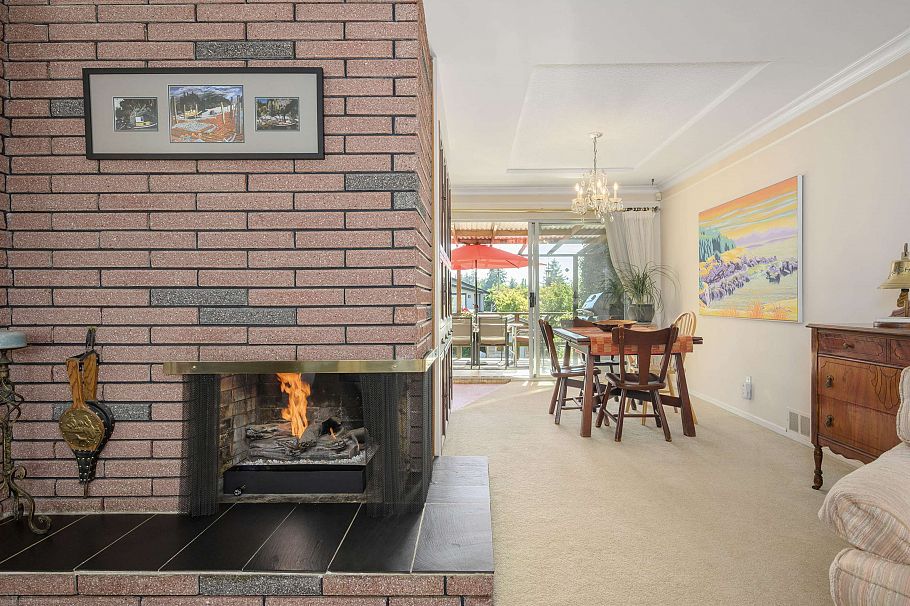 545 W 22nd Street North Vancouver, BC - 9