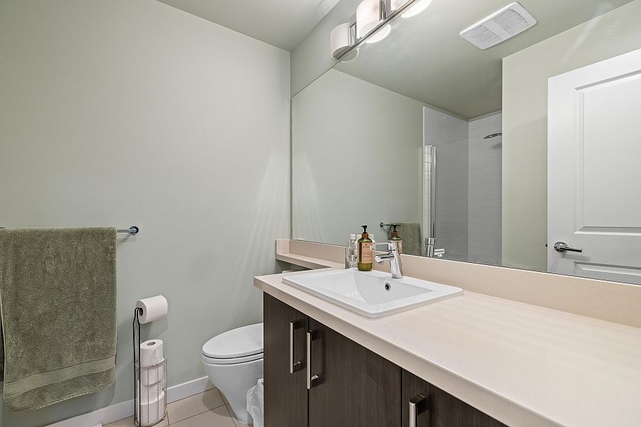 111 3133 Riverwalk Avenue Vancouver, BC - 24