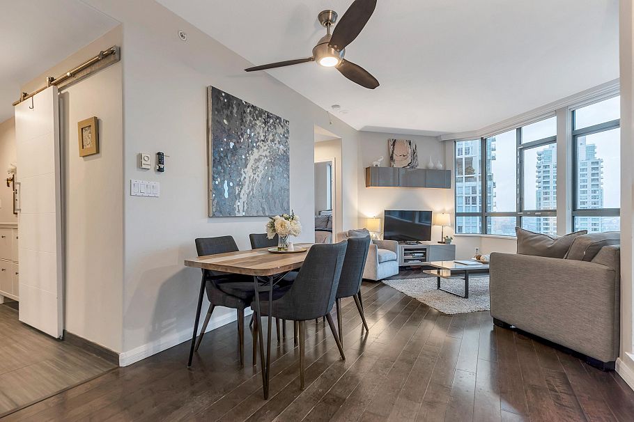 1306 1383 Howe Street Vancouver, BC - 4