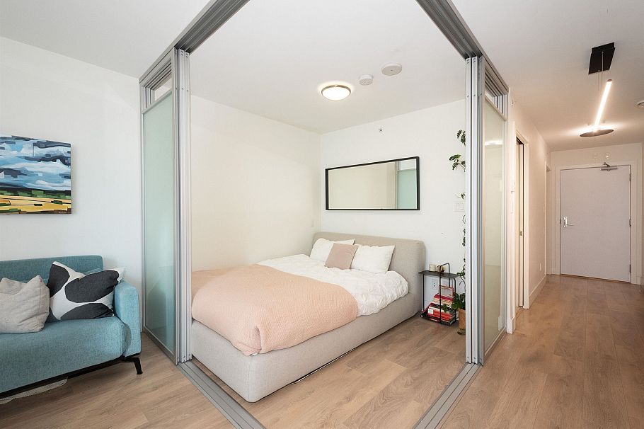 208 1788 Columbia Street Vancouver, BC - 6