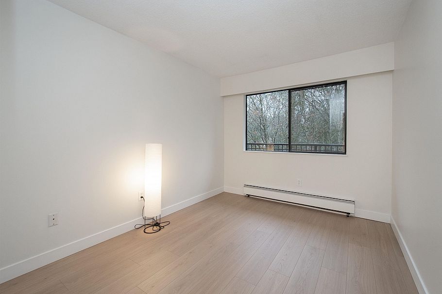 307 1385 Draycott Road North Vancouver, BC - 23