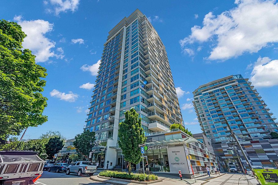 1610 125 E 14th Street North Vancouver, BC - 2