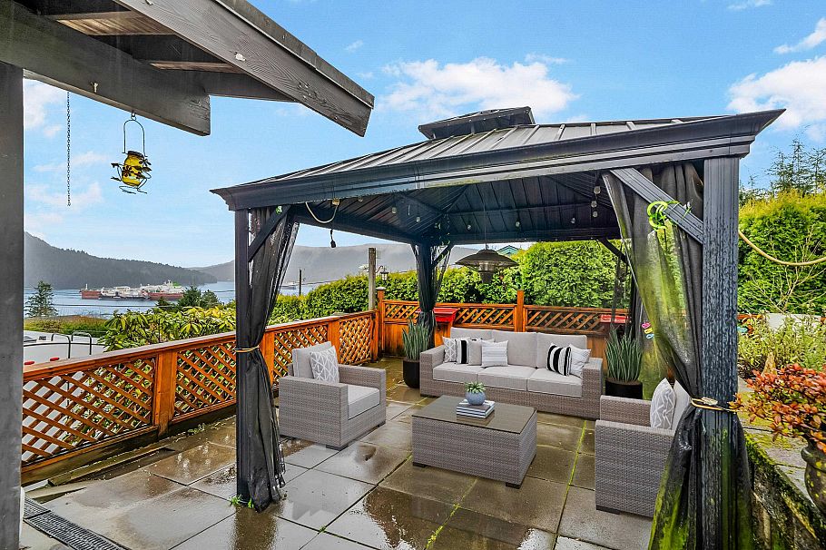 645 Baycrest Drive North Vancouver, BC - 18