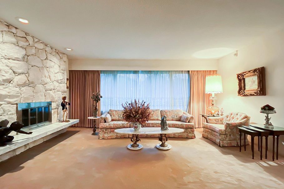 4680 W 15th Avenue Vancouver, BC - 6