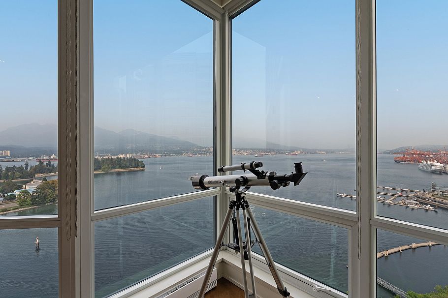 2502 323 Jervis Street Vancouver, BC - 1