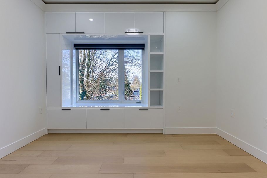 4670 Todd Street Vancouver, BC - 30