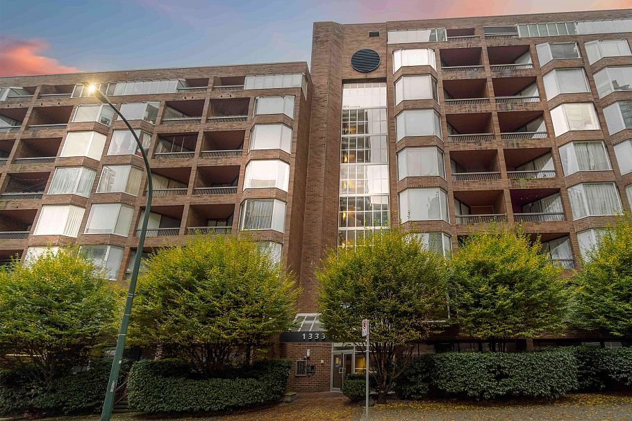 808 1333 Hornby Street Vancouver, BC - 35