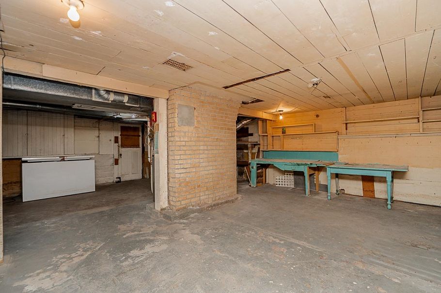 1204 Grand Boulevard North Vancouver, BC - 26