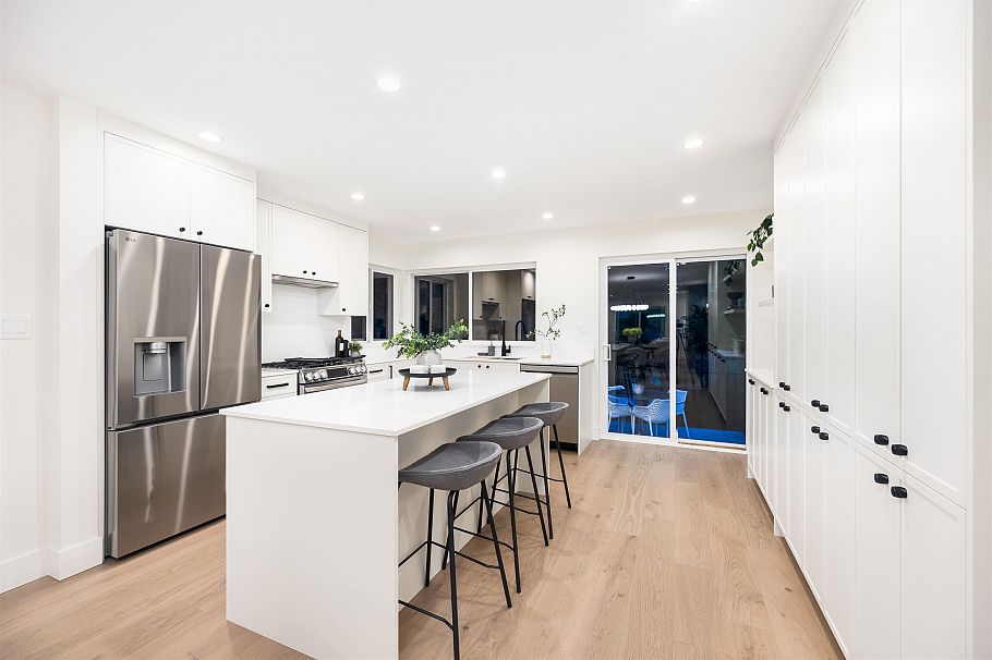 2654 Masefield Road North Vancouver, BC - 13