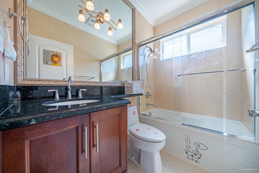 6830 Vivian Street Vancouver, BC - 18