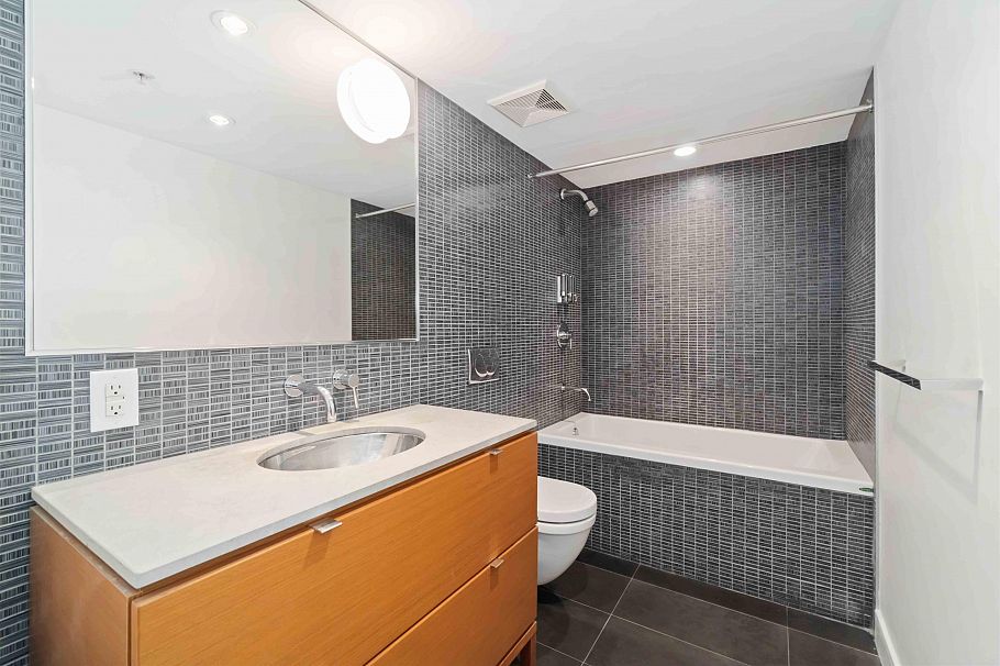 404 1762 Davie Street Vancouver, BC - 15