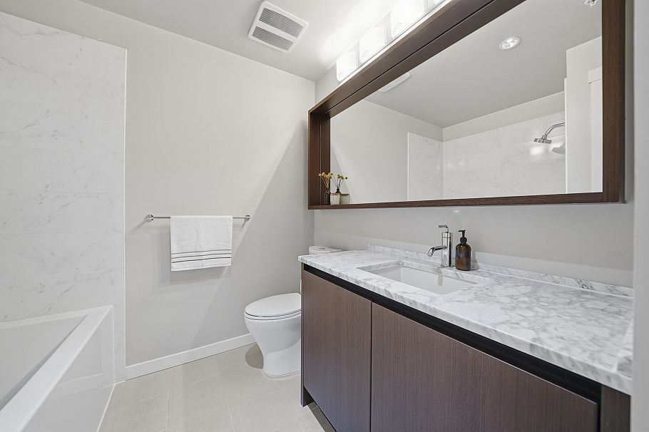 408 135 W 2nd Street North Vancouver, BC - 25