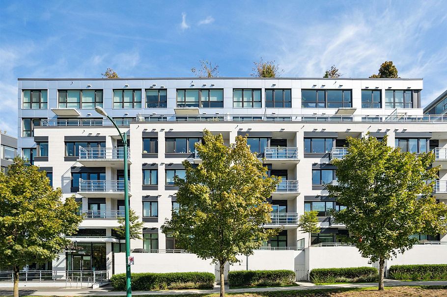 203 4932 Cambie Street Vancouver, BC - 3