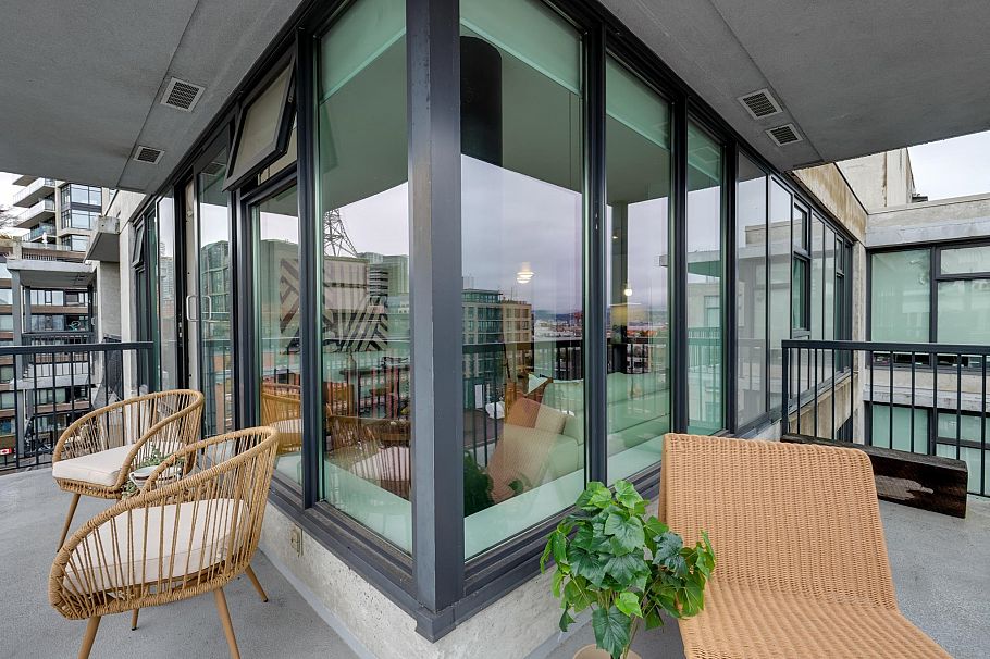 1102 66 W Cordova Street Vancouver, BC - 23