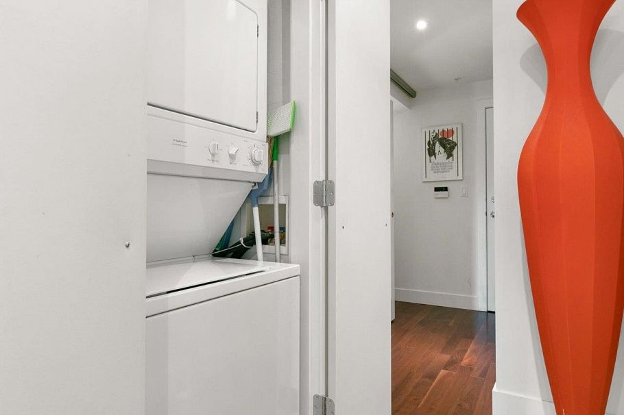 301 1275 Hamilton Street Vancouver, BC - 16