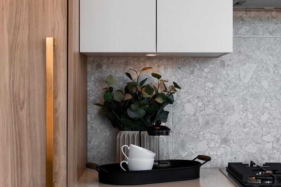 605 2325 Emery Court North Vancouver, BC - 15