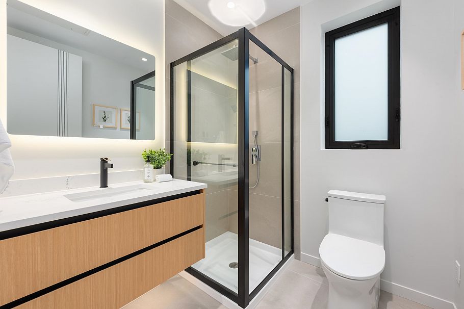 2 8226 Adera Street Vancouver, BC - 12