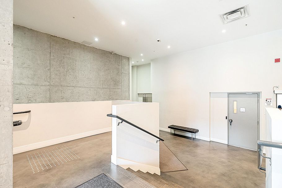 305 2477 Carolina Street Vancouver, BC - 21