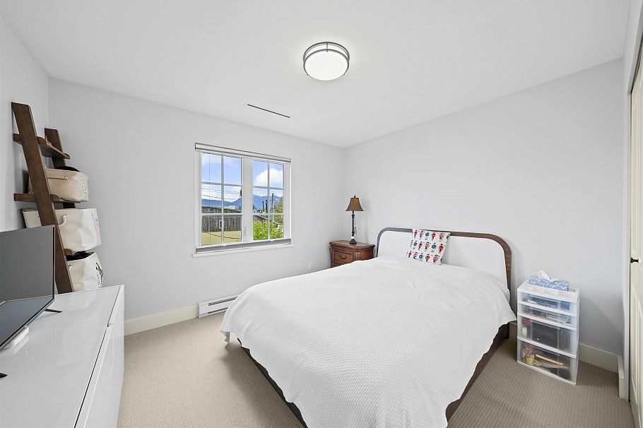 3711 W 11th Avenue Vancouver, BC - 25