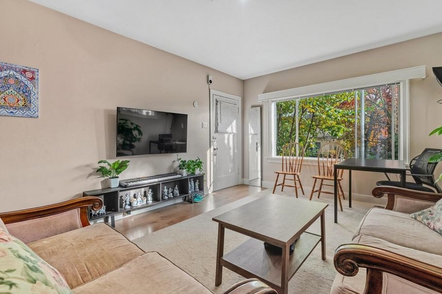 7963 Montcalm Street Vancouver, BC - 16