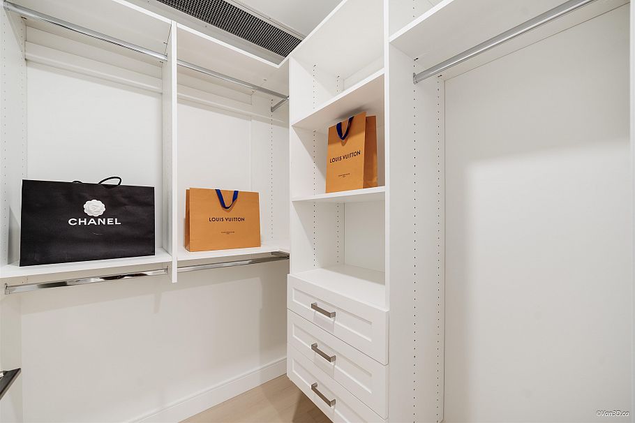 105 918 W 32nd Avenue Vancouver, BC - 16