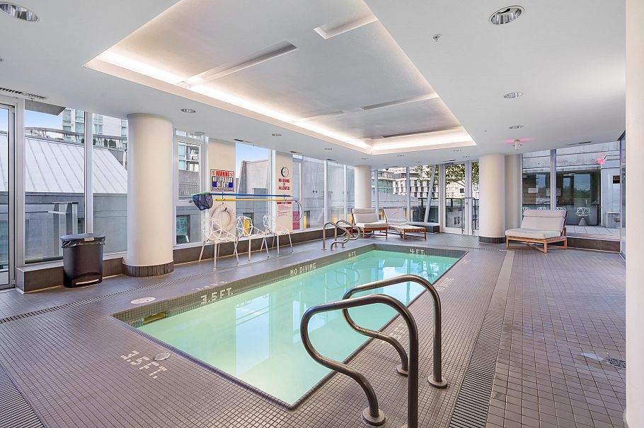 601 1499 W Pender Street Vancouver, BC - 27