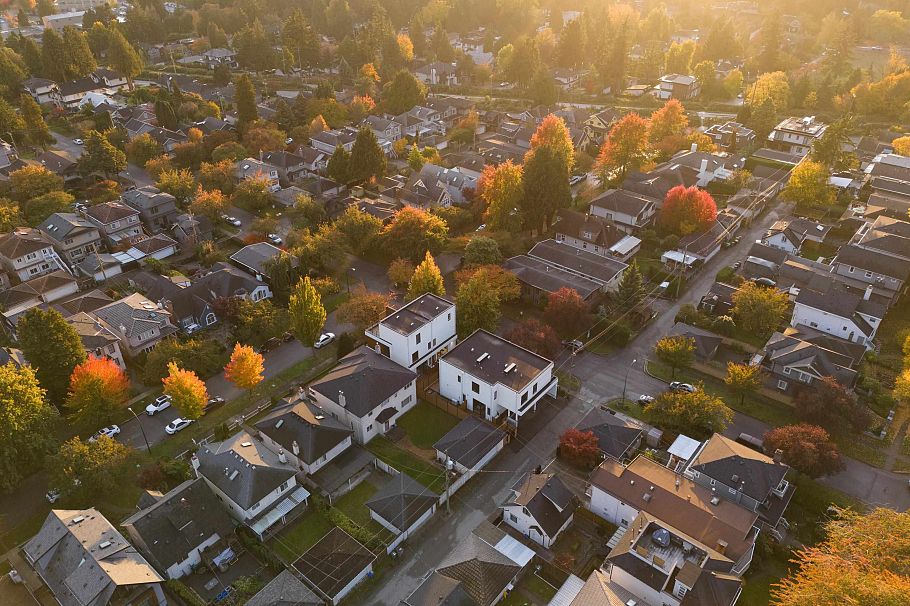 2 1595 W 66th Avenue Vancouver, BC - 37