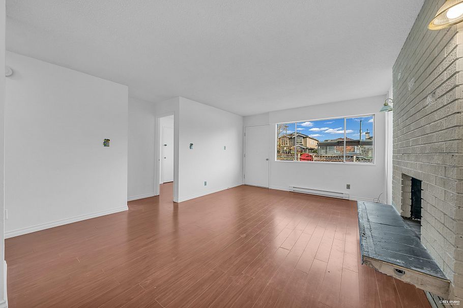 7511 Main Street Vancouver, BC - 25