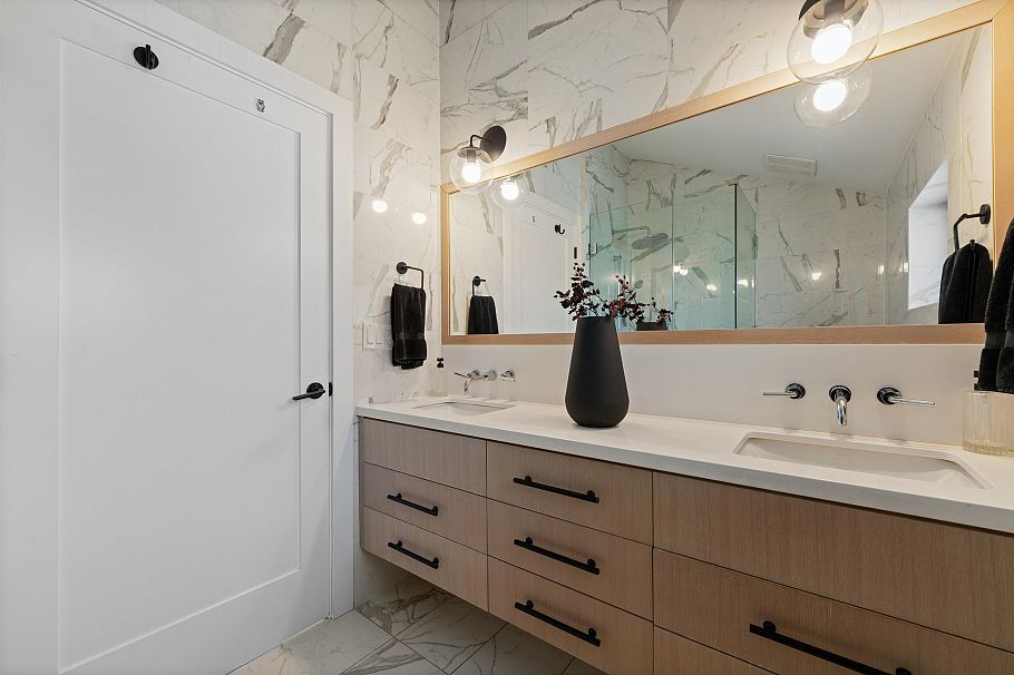 575 E 22nd Avenue Vancouver, BC - 14