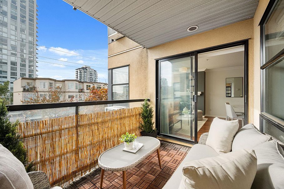 301 124 W 3rd Street North Vancouver, BC - 9