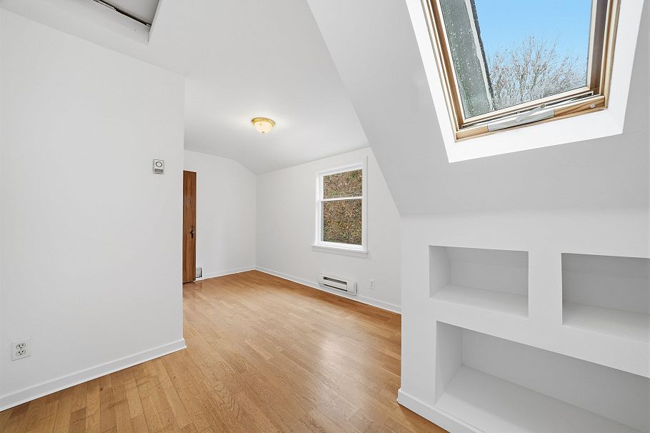 5761 Holland Street Vancouver, BC - 33